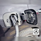 Snødeksel til ladeport på Mercedes-Benz EQC – CCS
