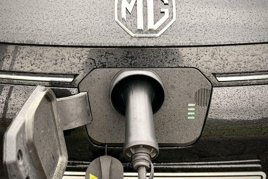 Snødeksel på MG5 sett fra siden