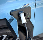 Snødeksel på Renault 4 E-Tech sett fra siden